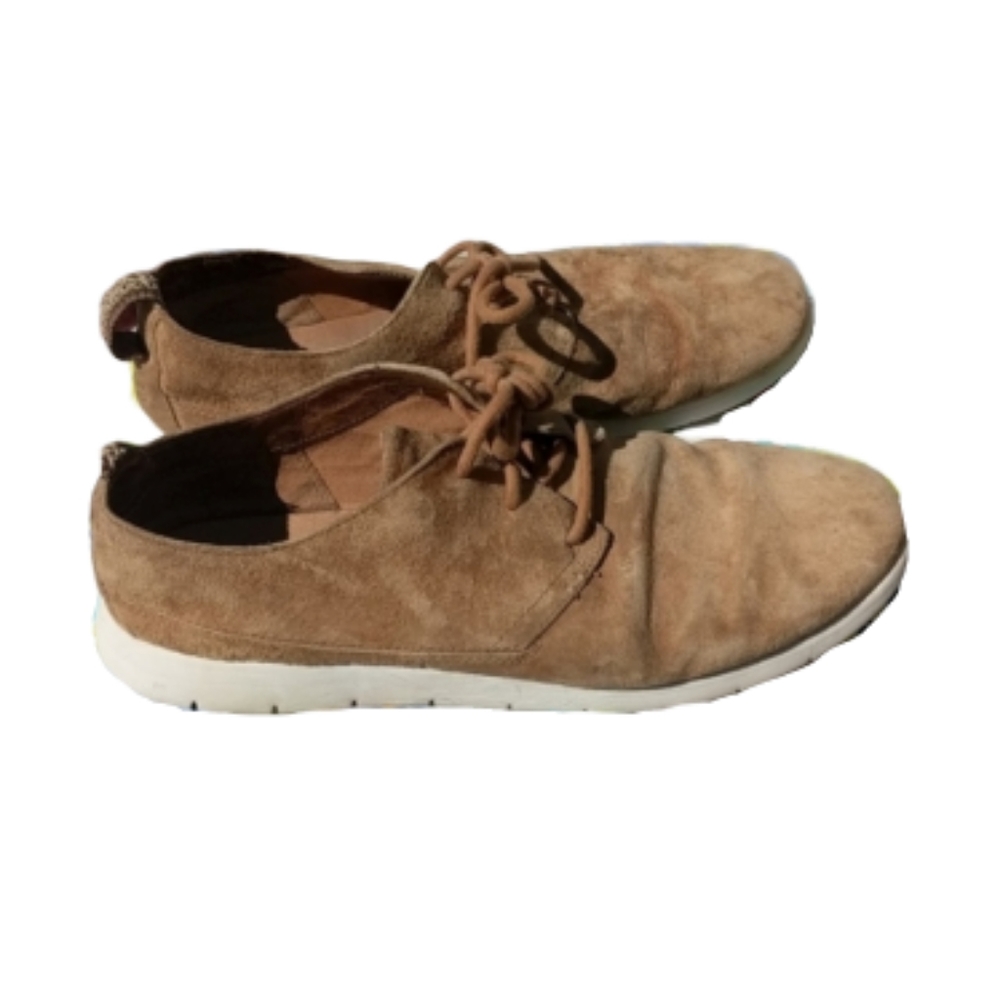 UGG TREADLITE Suede Sneakers